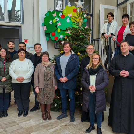 Egymást erősítve a szolgálatban – Katekéták lelki megújulása Debrecenben